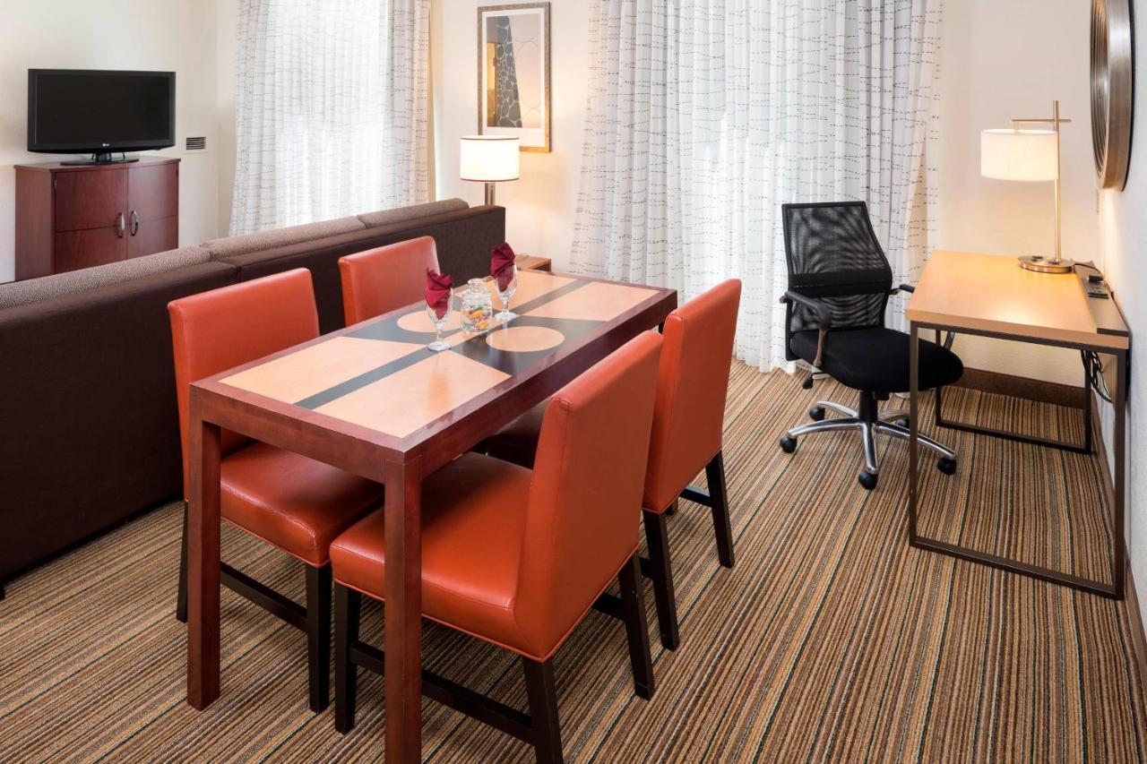 Residence Inn By Marriott Minneapolis Edina Bagian luar foto